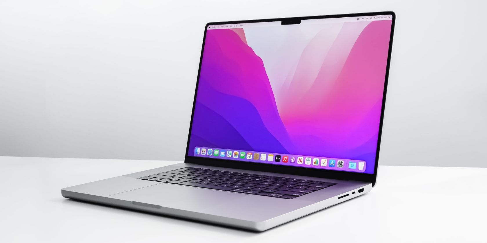 MacBook Pro 16 بوصة 