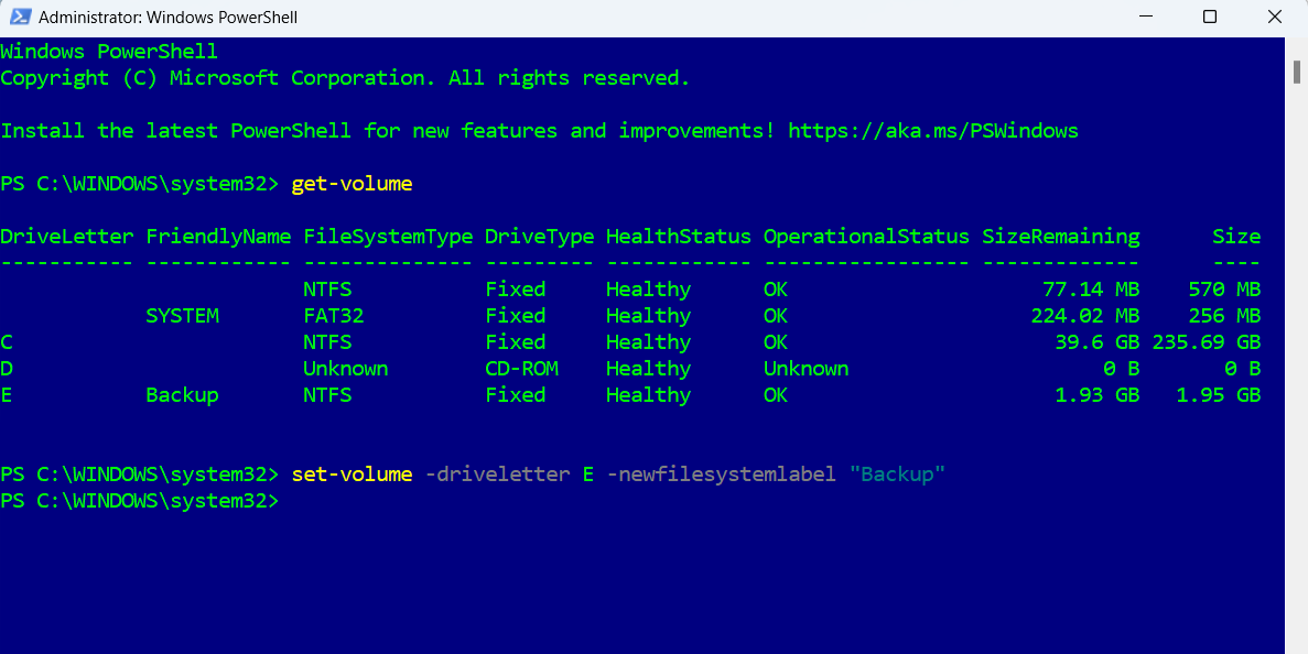 Perintah untuk mengubah label drive di jendela PowerShell