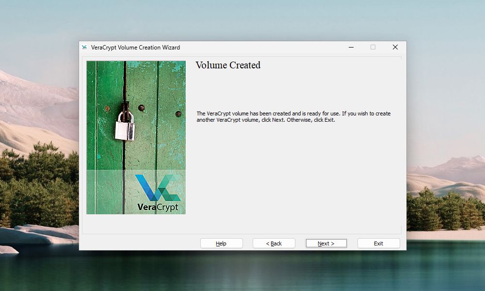 VeraCrypt 卷創建嚮導的窗口顯示已經創建了一個 VeraCrypt 卷